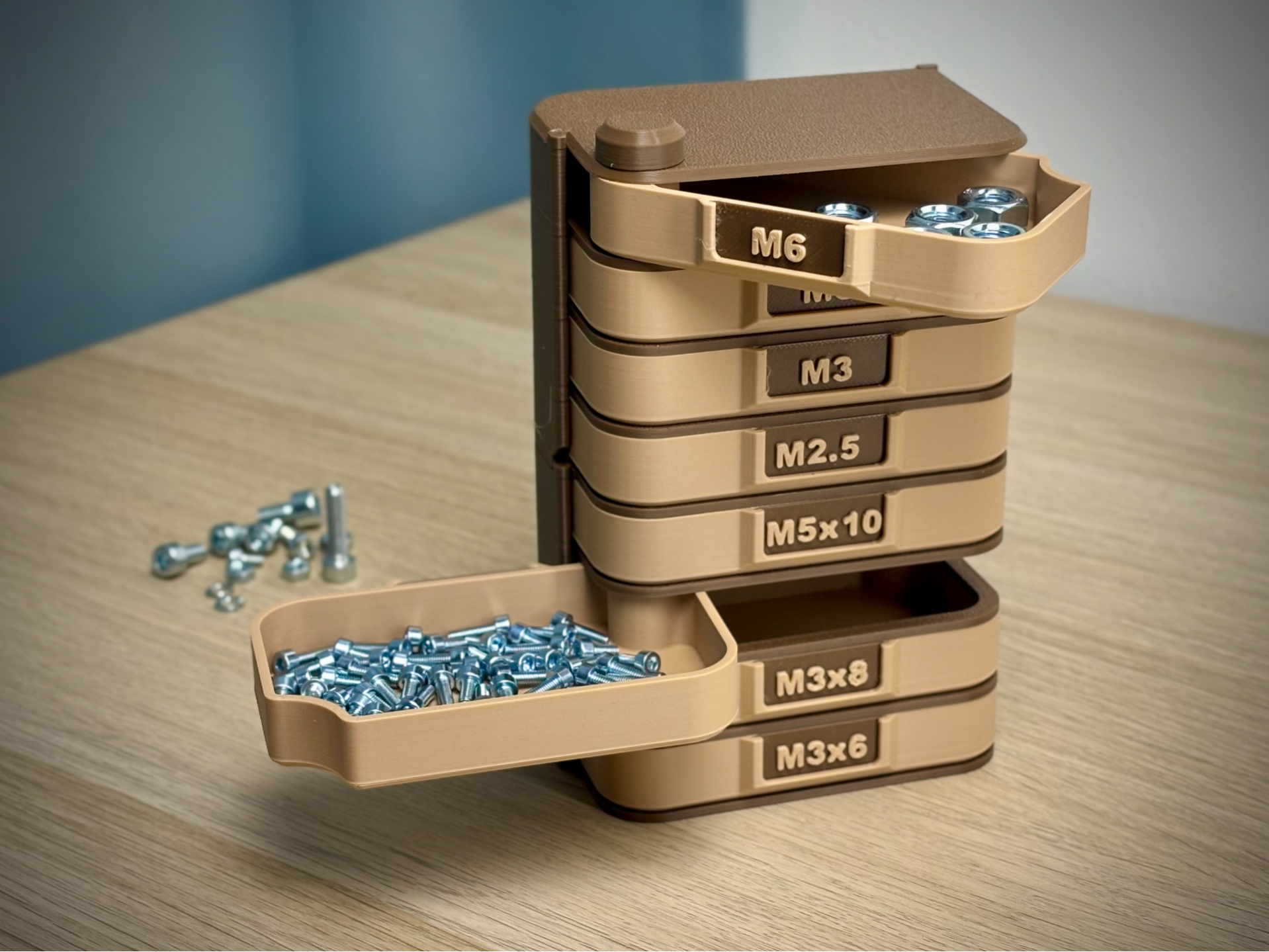 Organizador de tornillos y taller impreso en 3D